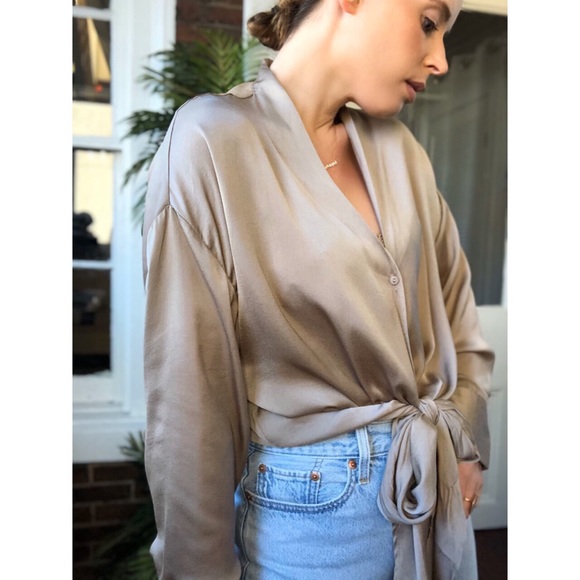 KLY Tie Front Blouse Top - Taupe - Picture 7 of 8